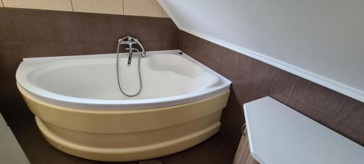 Casa Edy Ξενοδοχείο Sovata Εξωτερικό φωτογραφία
